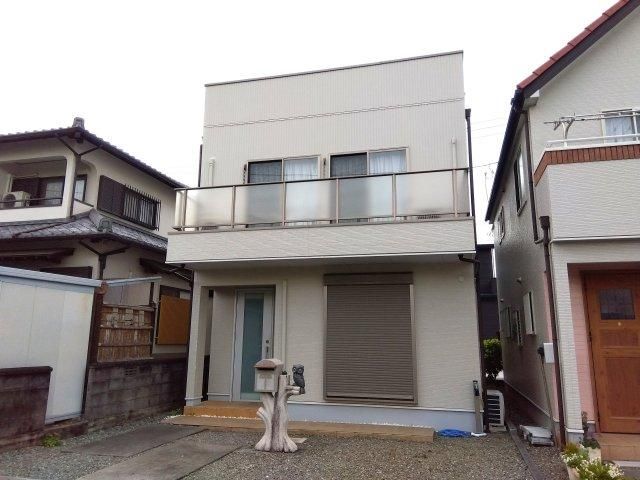Renovated 3LDK House with Rooftop Terrace in Fuji City - Thumbnail 2
