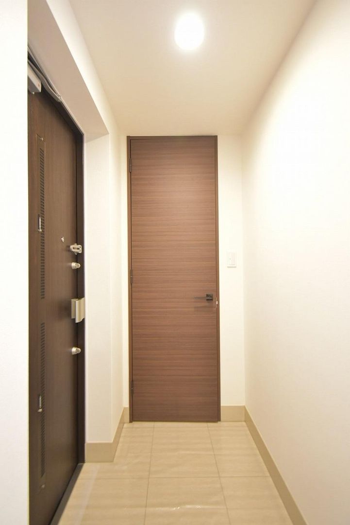 3LDK Apartment for Sale in Yokohama Naka Ward 81.13m² - Thumbnail 4