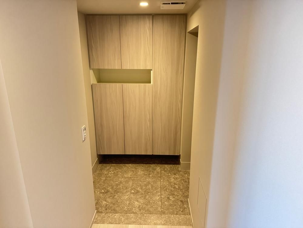 New 1LDK+2S Apartment in The Park House Osaka Umeda Tower, 57m² - Thumbnail 4