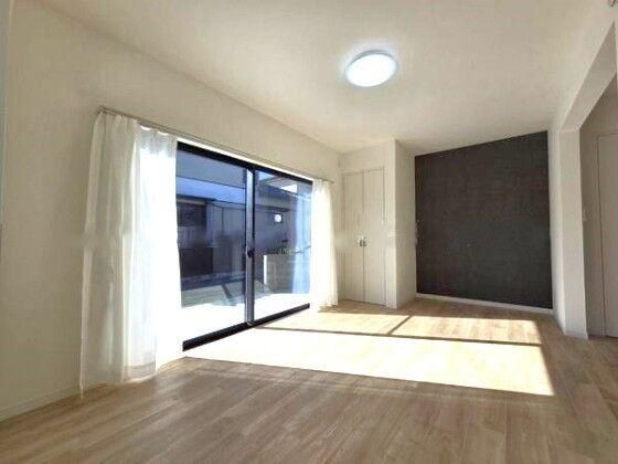 Renovated 3LDK House for Sale in Miyazaki City - Thumbnail 3