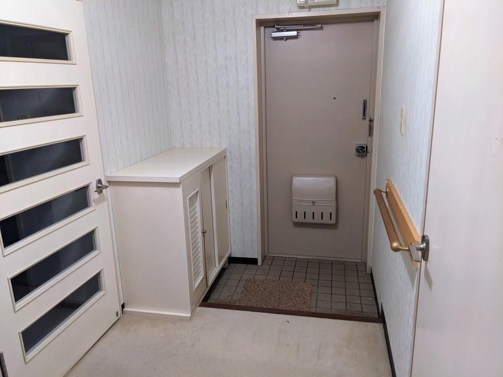 3LDK Apartment for Sale in Otaru, Hokkaido - 74.31m2 - Thumbnail 2