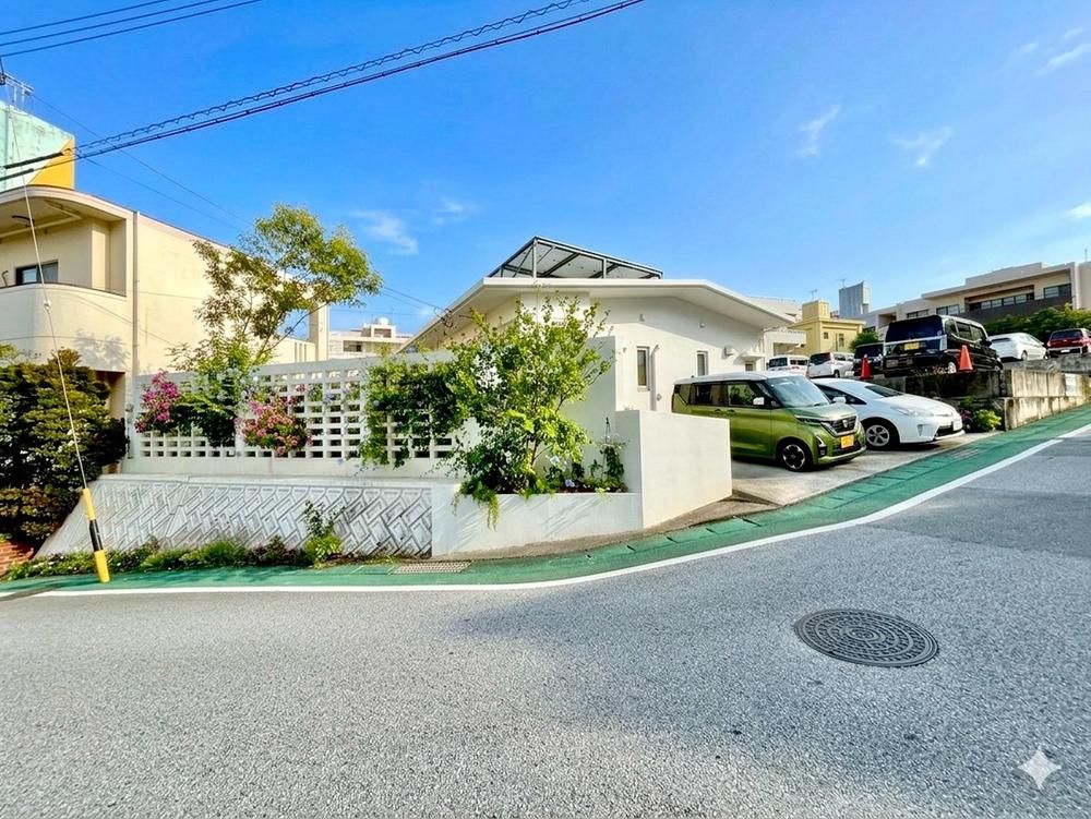 3LDK Single-Story House with Garden in Naha, Okinawa - Thumbnail 4