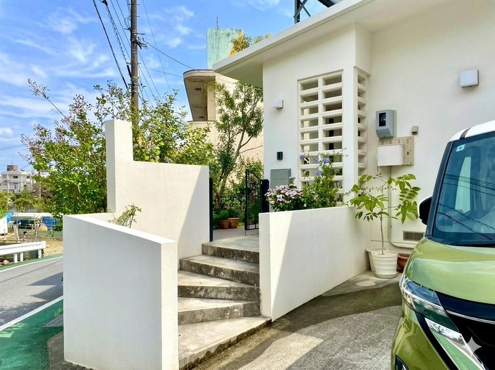 3LDK Single-Story House with Garden in Naha, Okinawa - Thumbnail 3