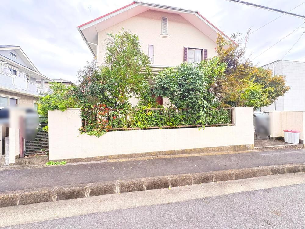 Spacious 5DK+S House on Large Plot in Hachioji, Tokyo - Thumbnail 4