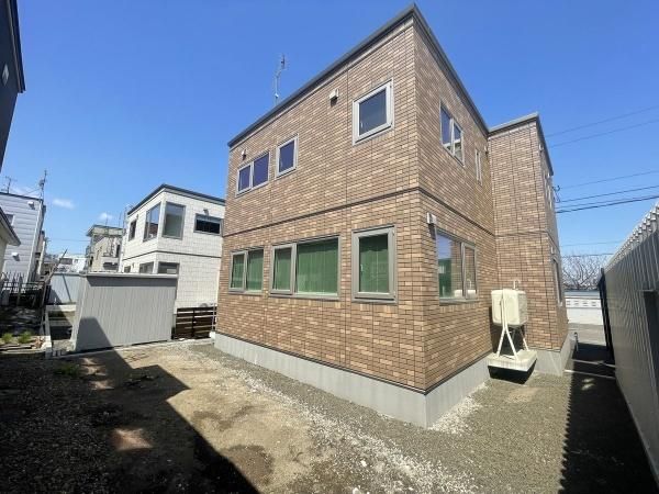 5LDK House for Sale in Toyohira-ku, Sapporo, Hokkaido - Thumbnail 3