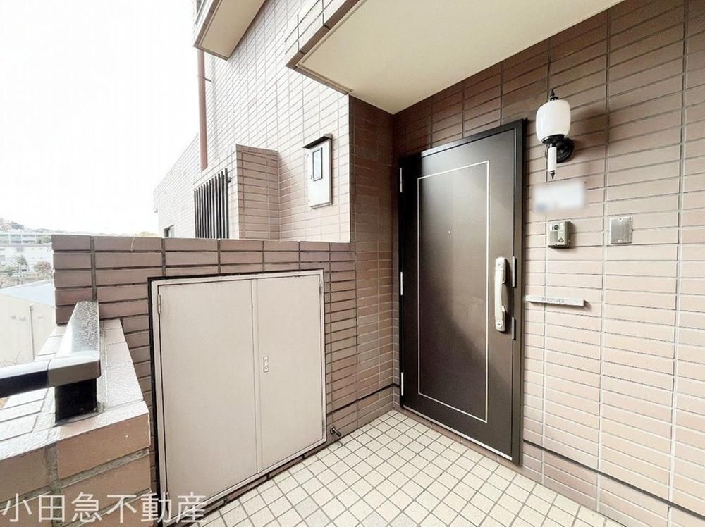 Renovated 4LDK Apartment in Quiet Asao, Kawasaki - 110m2 - Thumbnail 2
