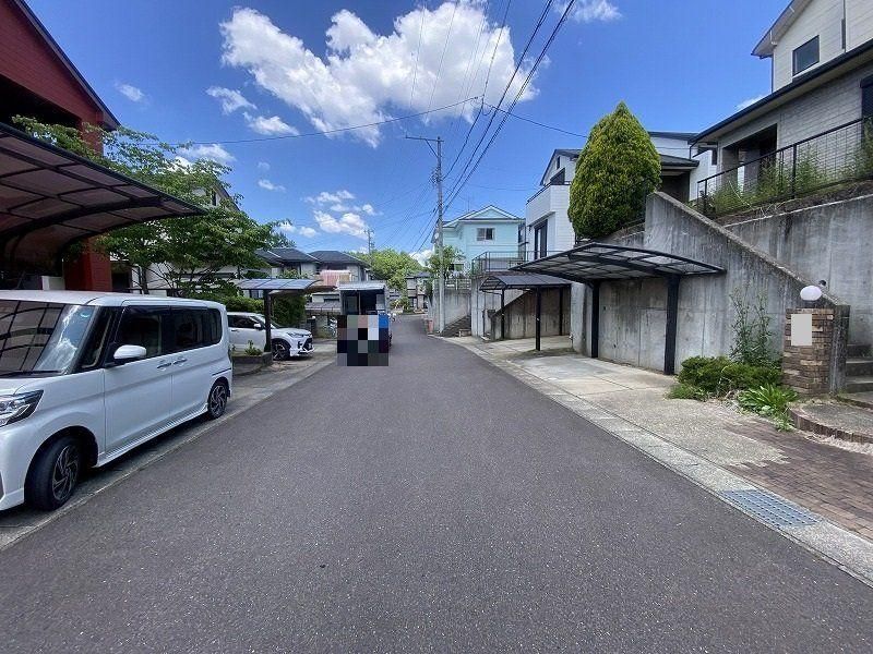 4LDK+S House for Sale in Kani, Gifu - 229.87 sqm Land - Thumbnail 2