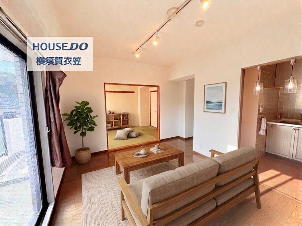 2LDK+S Apartment for Sale in Yokosuka, Kanagawa - Thumbnail 2