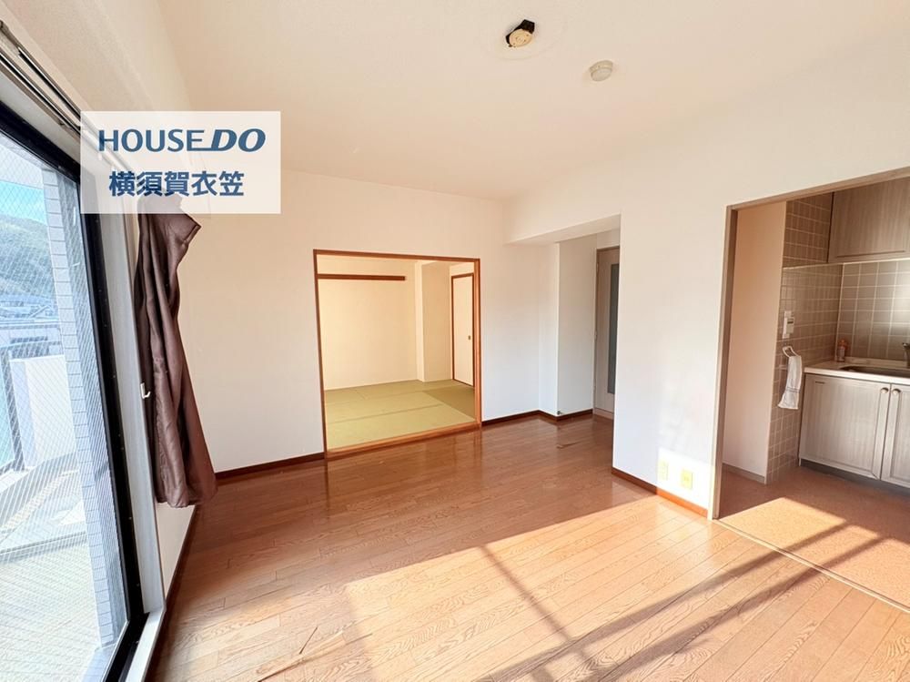 2LDK+S Apartment for Sale in Yokosuka, Kanagawa - Thumbnail 4
