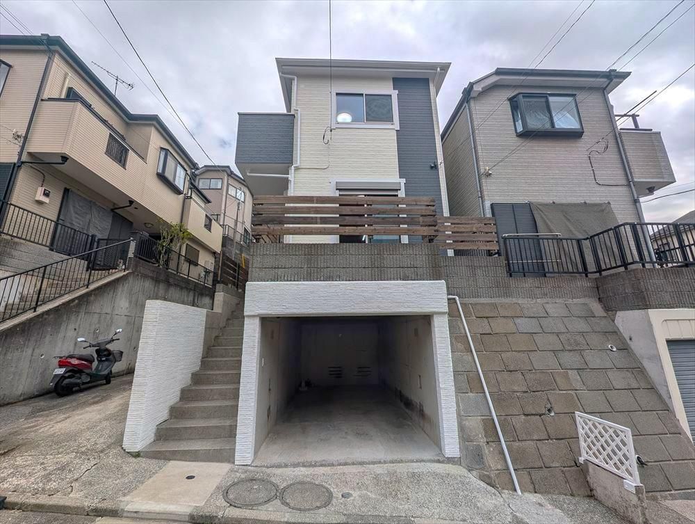 Renovated 3LDK House for Sale in Konan-ku, Yokohama - Thumbnail 3