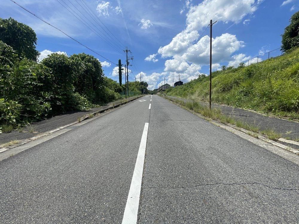 Land for Sale in Hashimoto, Wakayama – 2,718 sqm, No Building Conditions - Thumbnail 3