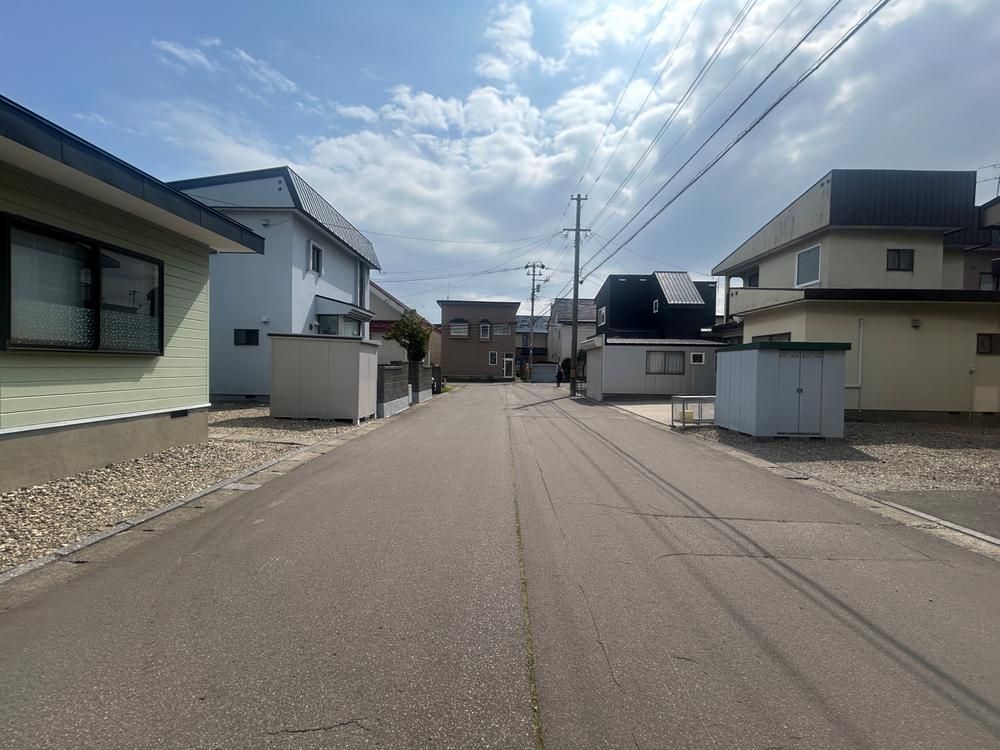 3LDK House for Sale in Hokuto City, Hokkaido - 11,800,000 Yen - Thumbnail 3