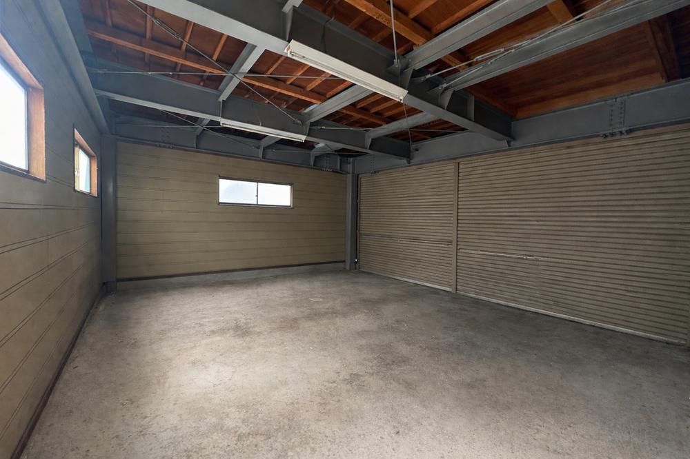 387 sqm Land Plot with Building in Ome, Tokyo for 23M Yen - Thumbnail 3