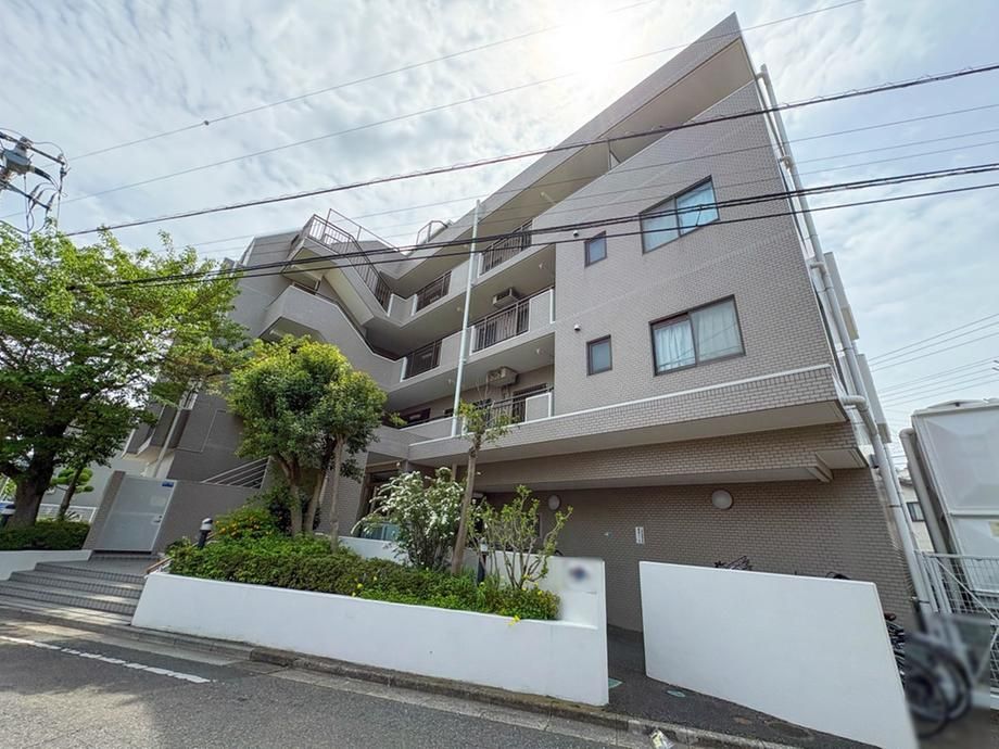 2LDK Apartment for Sale in Toda City, Saitama - Thumbnail 4