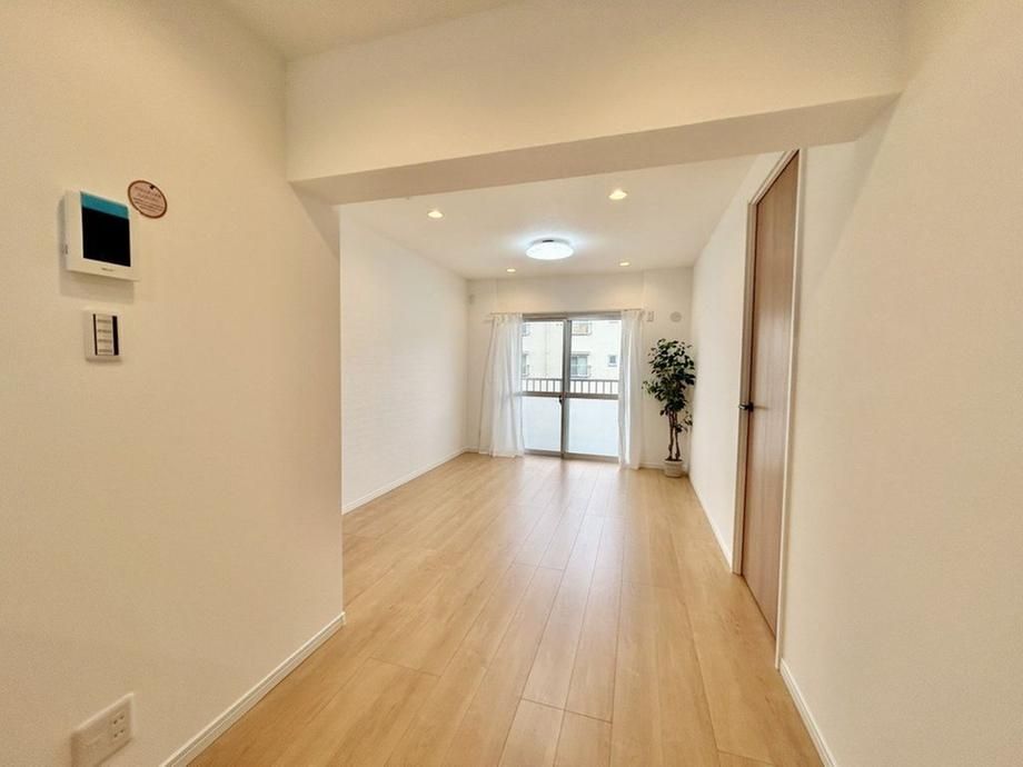 3LDK Apartment for Sale in Minami Ward, Yokohama - Thumbnail 4