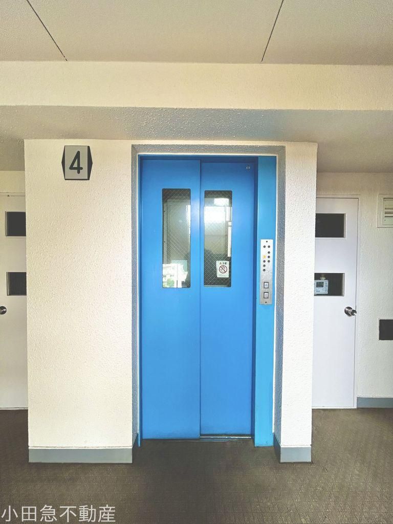Renovated 3LDK Apartment Near Atsugi Station, Ebina - Thumbnail 2