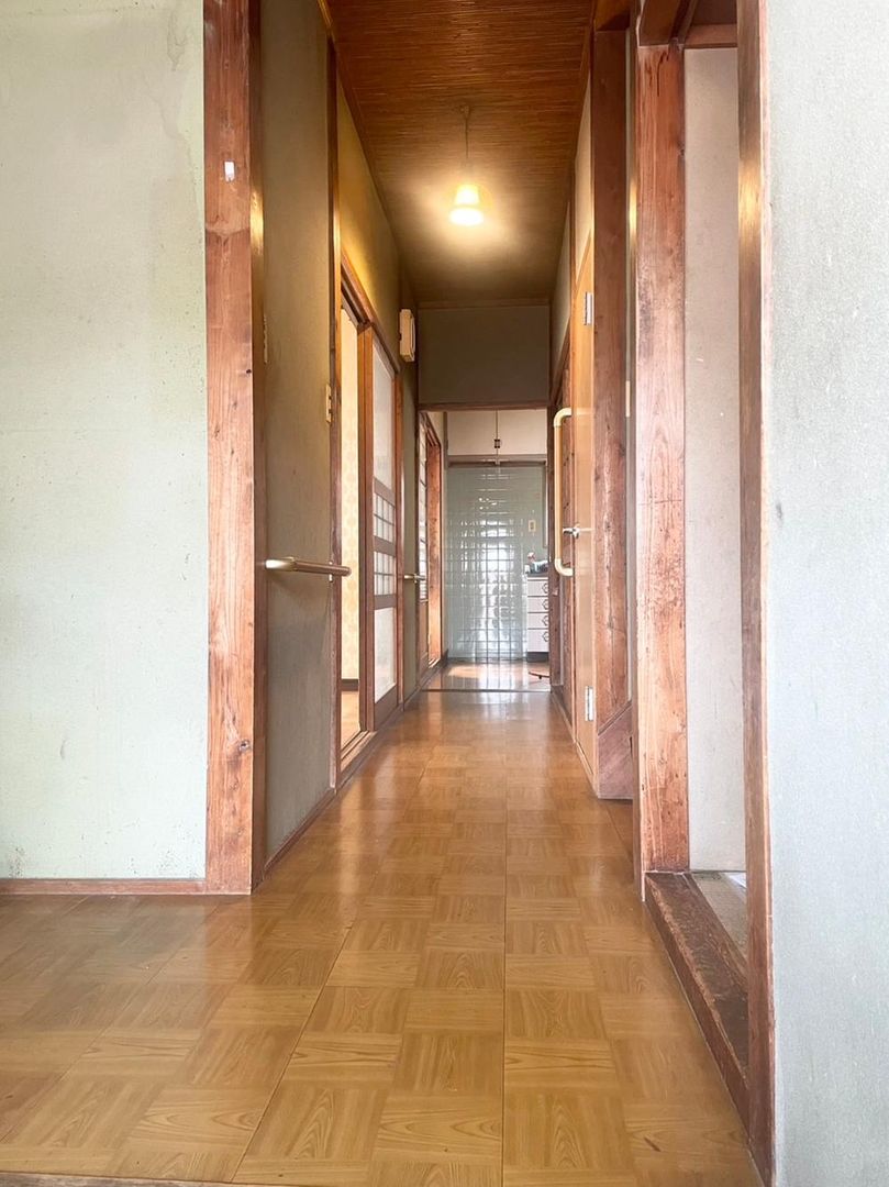5DK Detached House for Sale in Tamano City, Okayama - Thumbnail 4