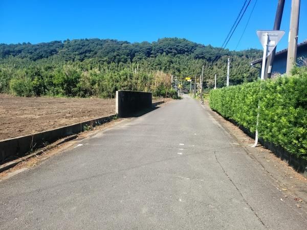 Land for Sale in Takanabe-cho, Miyazaki - 1888 sqm - Thumbnail 3