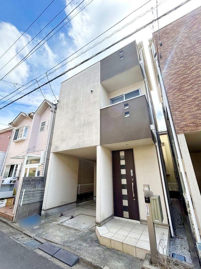 2LDK+S Detached House in Fuchu, Tokyo - 74.87 sqm - Thumbnail 4