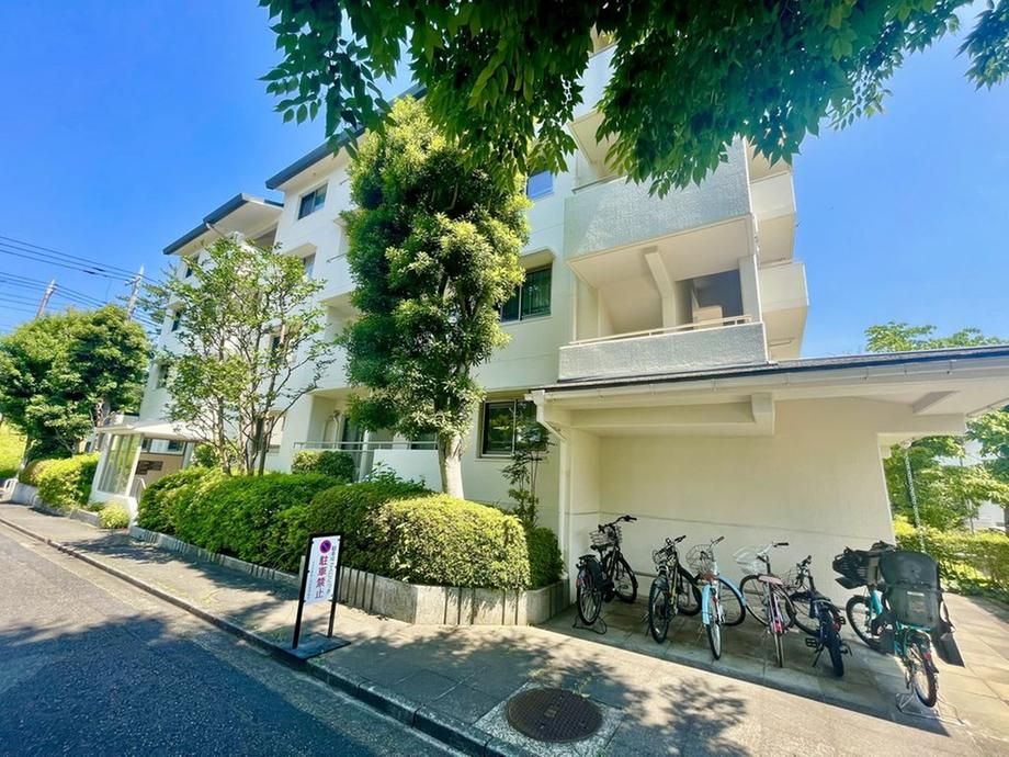4LDK Apartment in Aoba Ward, Yokohama - 99.91 sqm - Thumbnail 3