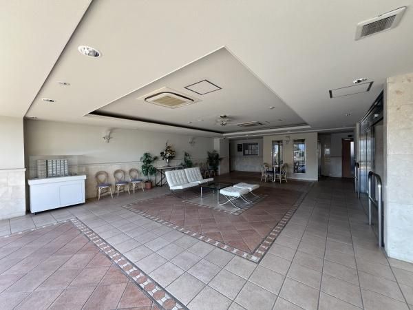 3LDK Apartment for Sale in Tsukuba, Ibaraki near Banpaku Kinen Koen - Image 1