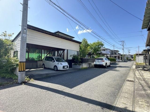 6DK+S House for Sale in Yamabe Town, Yamagata - 9.8M Yen - Thumbnail 2