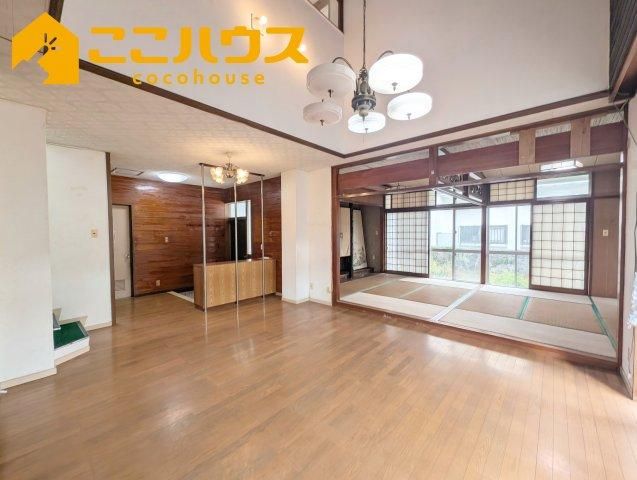 6LDK RC House for Sale in Nanjo City, Okinawa - Thumbnail 2