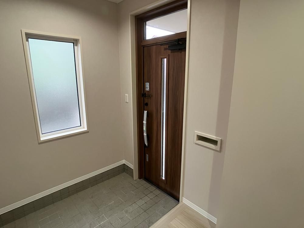 4LDK House for Sale Near Aoba Station Tomakomai - Thumbnail 2