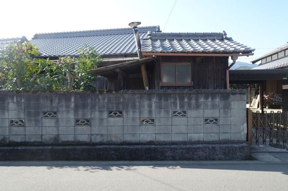 Land for Sale in Saijo City, Ehime – 581m² Plot - Thumbnail 2