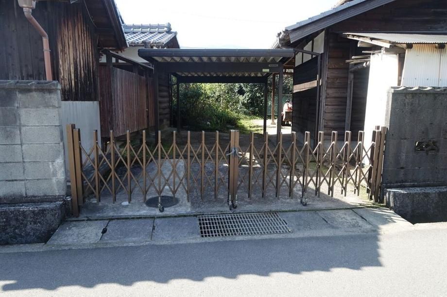 Land for Sale in Saijo City, Ehime – 581m² Plot - Thumbnail 3