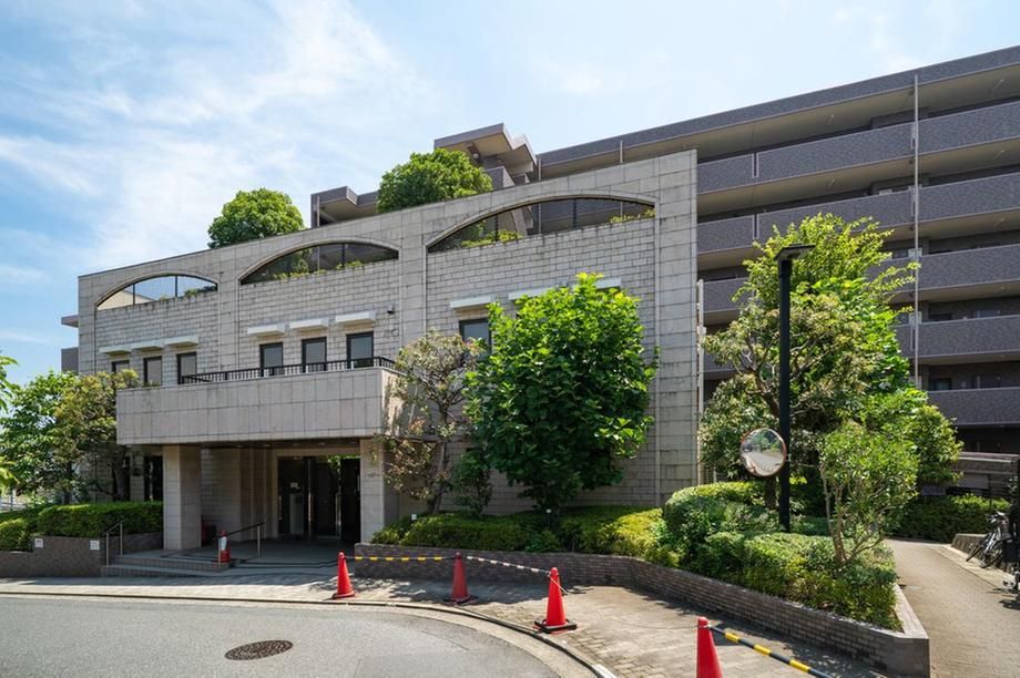3LDK Apartment for Sale in Funabashi, Chiba – 72.79m2 - Thumbnail 2