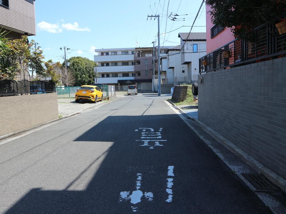 Land for Sale in Asahigaoka 3, Chiba - 153.88 sqm Corner Plot - Thumbnail 3