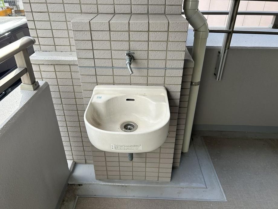 Luxia Nagai Park 2LDK Apartment for Sale in Osaka - Thumbnail 2