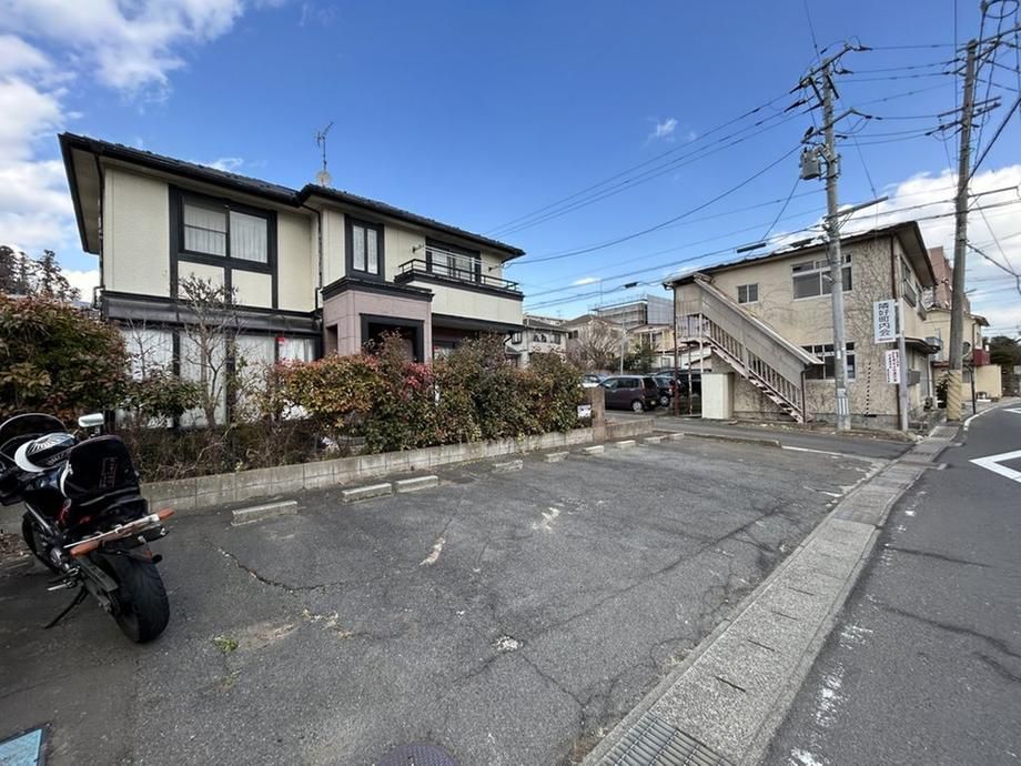 5LDK Custom Home on Corner Lot in Sendai Aoba Ward - Thumbnail 4