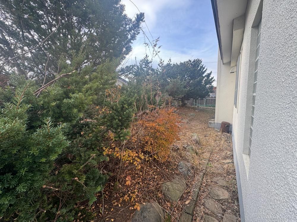 5LDK Used House for Sale in Obihiro, Hokkaido - 6.8 Million Yen - Thumbnail 4