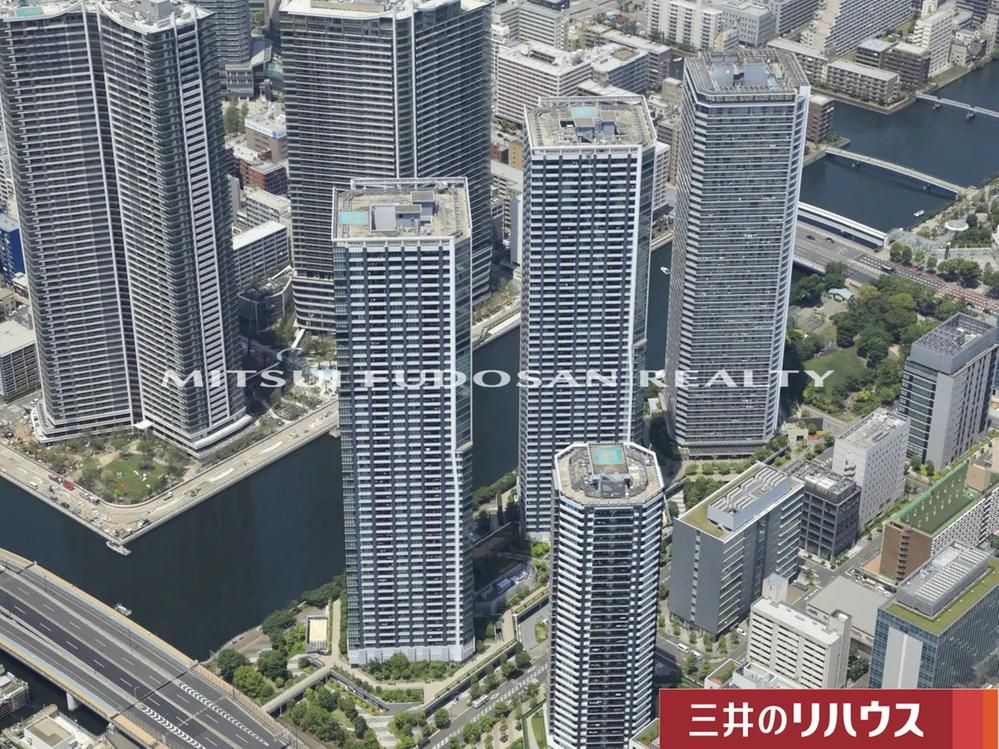3LDK Apartment for Sale in Harumi, Chuo City, Tokyo 250,000,000 Yen - Thumbnail 3