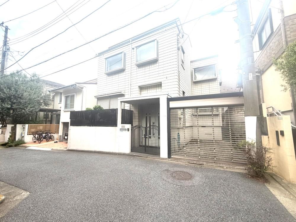 Land for Sale in Meguro-ku, Tokyo – 127m² Plot, Freehold - Thumbnail 2