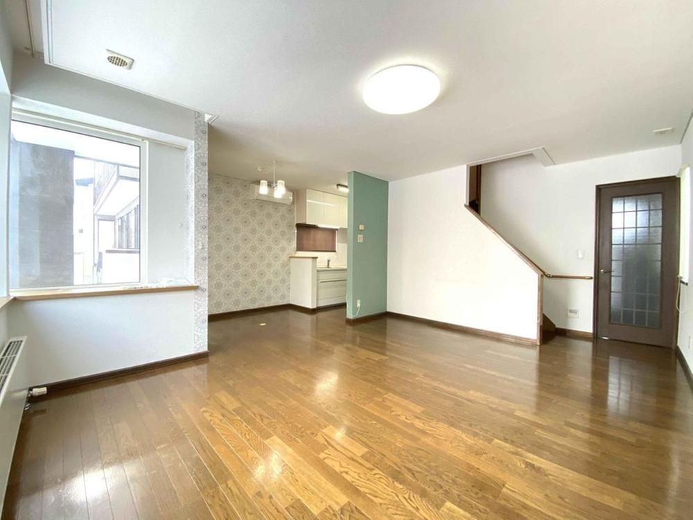 4LDK House for Sale in Ebetsu, Hokkaido - 111m2 - Thumbnail 4