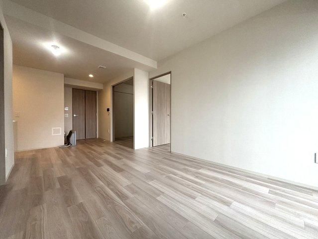 3LDK Apartment for Sale in Sapporo, Hokkaido - 70.79m2 - Thumbnail 4