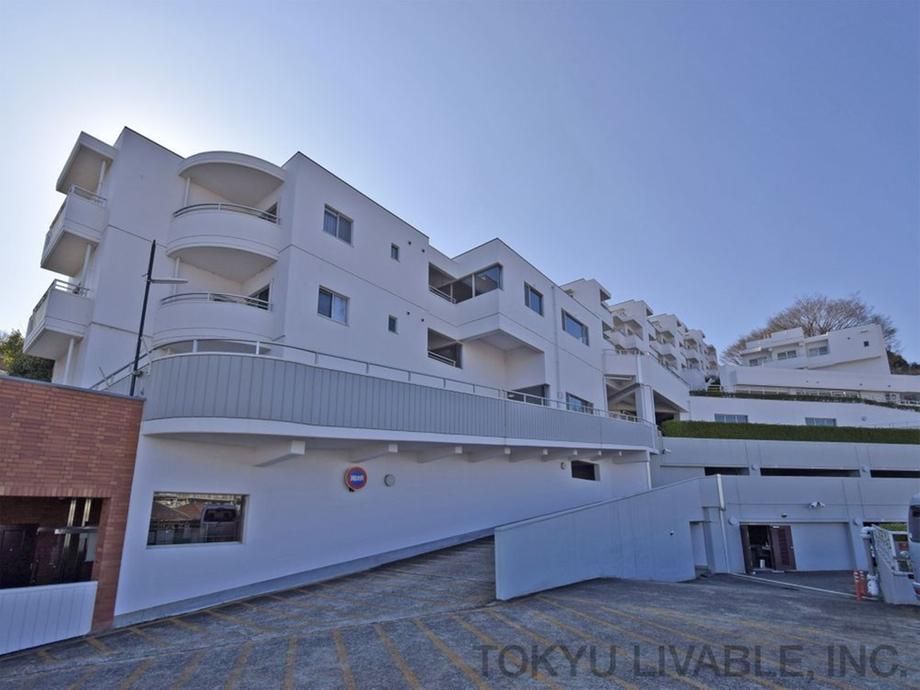3LDK Apartment in Kohoku, Yokohama for Sale - Thumbnail 3
