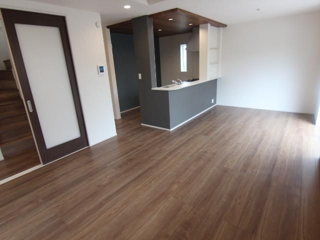 New 3LDK House in Chikushino, Fukuoka - 35.95 Million Yen - Thumbnail 3