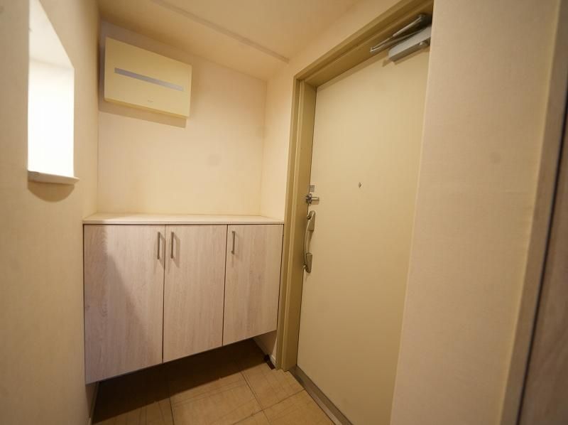 1LDK Resort Condominium in Zushi, Kanagawa - Thumbnail 3