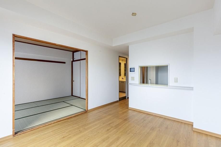 4LDK Apartment for Sale in Funabashi, Chiba - 73.28m2 - Thumbnail 4