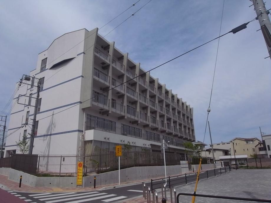4LDK Apartment for Sale in Funabashi, Chiba - 73.28m2 - Thumbnail 2
