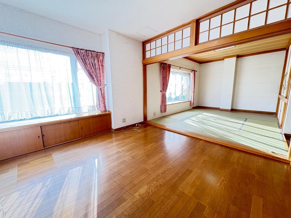 6LDK Mixed-Use Shop and House in Hakodate, Hokkaido - Thumbnail 3