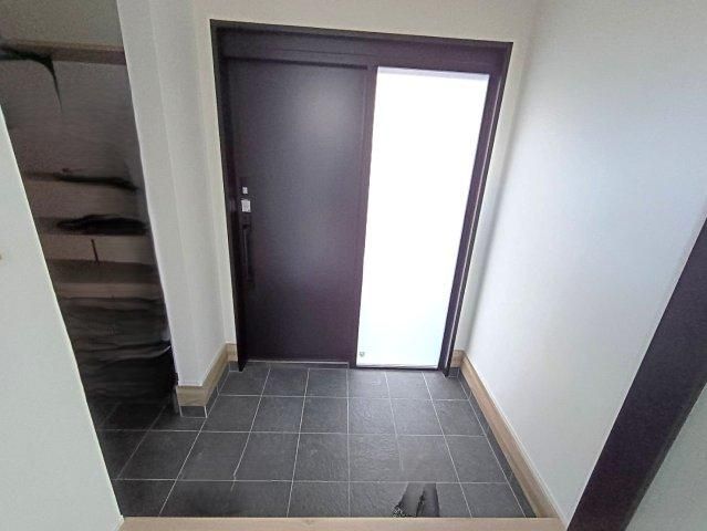 2023-Built 3LDK House on 340sqm Land near Iyo-Komatsu Station - Thumbnail 3