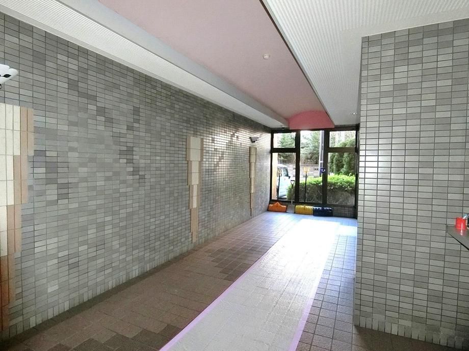 Renovated 3LDK Apartment in Sendai Aoba Ward Near Station - Thumbnail 4