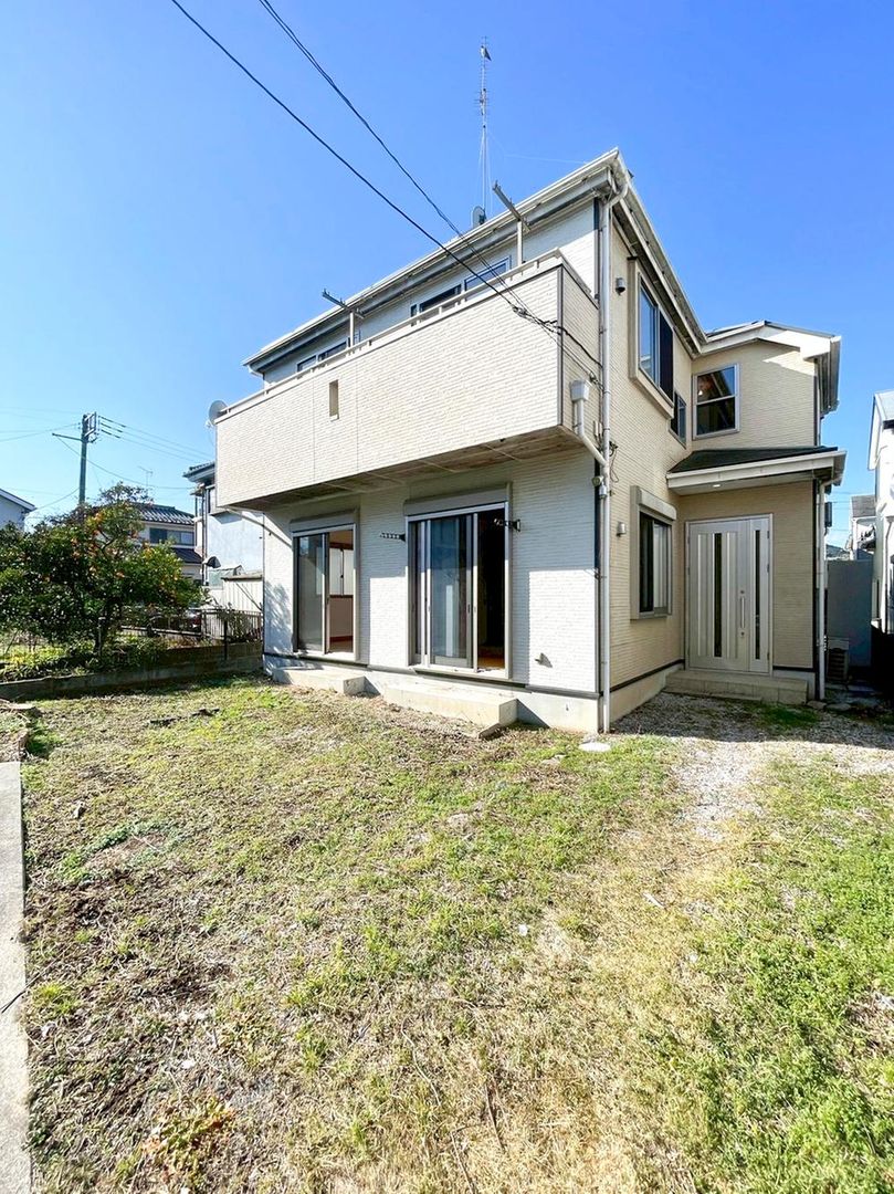5LDK House with Garden & 3 Car Parks in Hachioji, Tokyo - Thumbnail 2