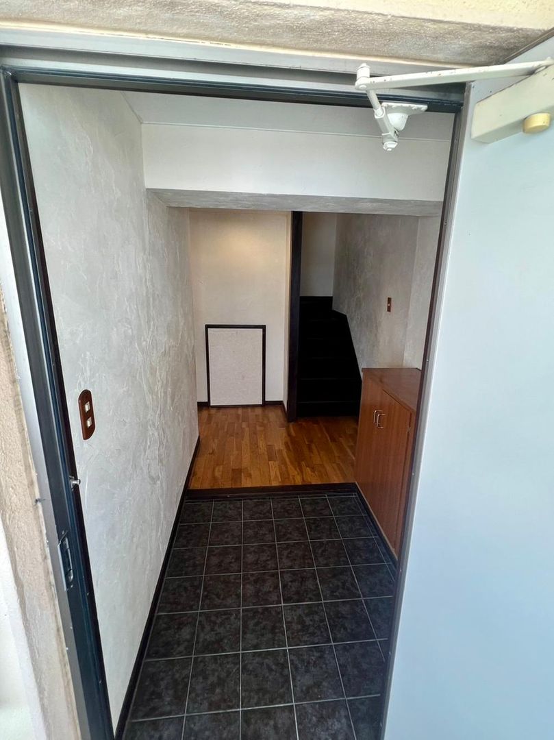 3LDK Apartment for Sale in Oroku, Naha, Okinawa - 74.31m2 - Thumbnail 3