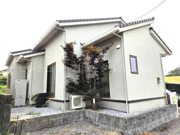 4LDK+S House for Sale in Miyazaki City, Miyazaki Prefecture - Thumbnail 2